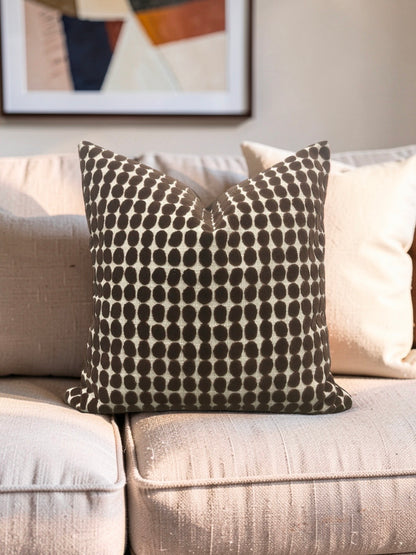 Decorative Pillow Loopy Spot Chocolate 20x20" Knife Edge Cover