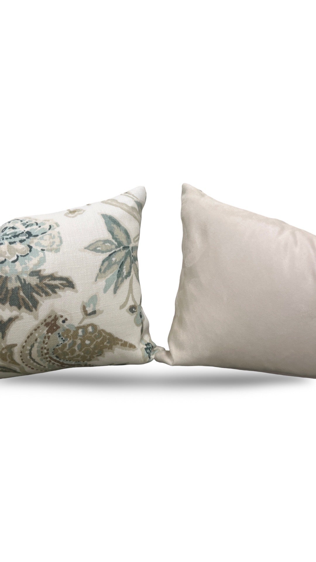 Schumacher Lumbar Pillow Camberwell Vase 12x18" Knife Edge Cover