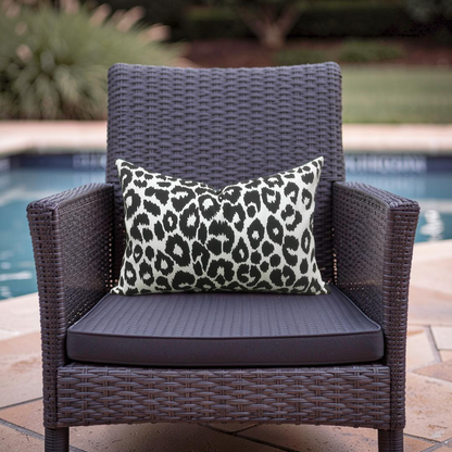 Outdoor Lumbar Pillow Iconic Leopard Knife Edge Cover