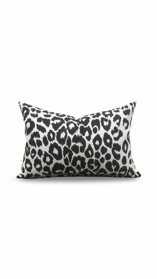 Outdoor Lumbar Pillow Iconic Leopard Knife Edge Cover