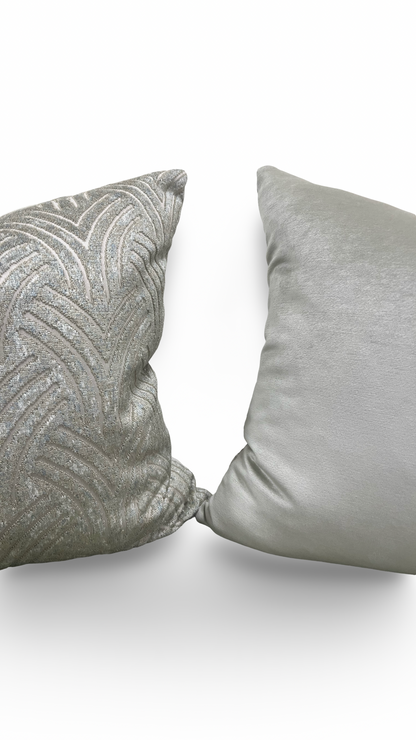 Decorative Pillow Virtuoso Aquamarine 22x22" Knife Edge Cover