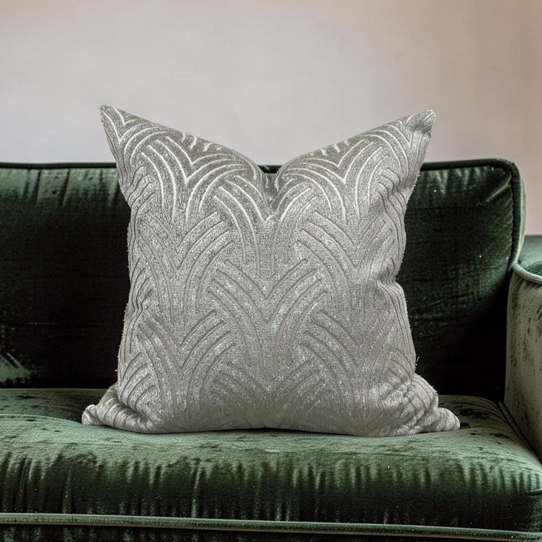Decorative Pillow Virtuoso Aquamarine 22x22" Knife Edge Cover