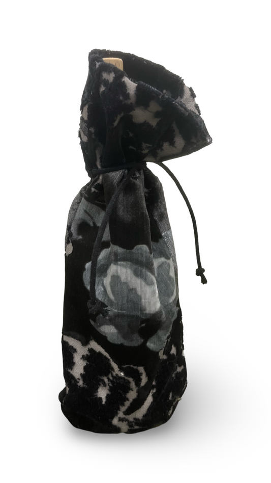 Black and Grey Velvet Floral Patterned Wine Bottle Bag