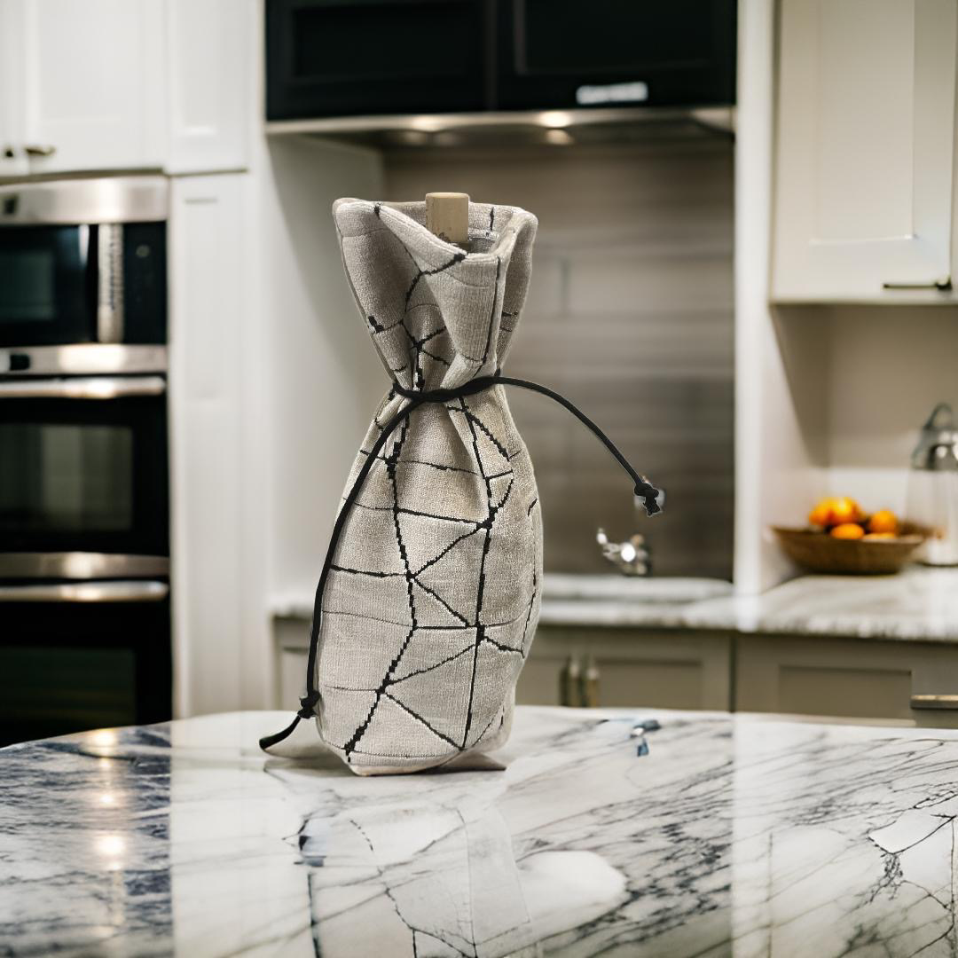 Cream Raised Velvet Wine Bottle Bag
