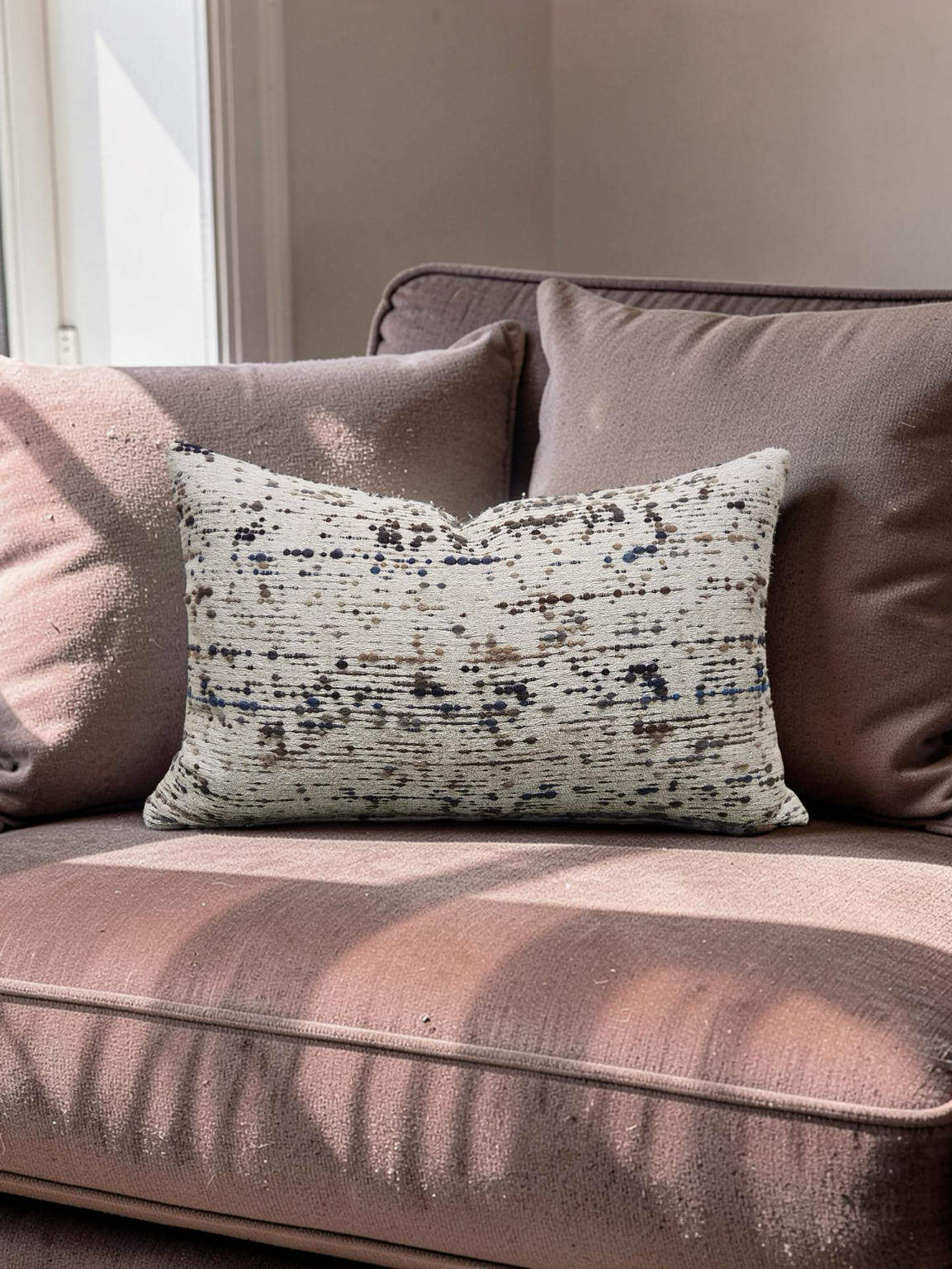 Lumbar Pillow Sappheo Linen- 12x18" Knife Edge Cover