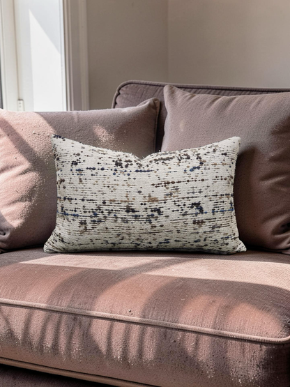 Lumbar Pillow Sappheo Linen- 12x18" Knife Edge Cover