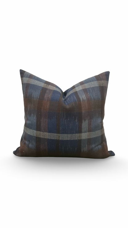 Designer Fabric Alastair 18x18" Knife Edge Decorative Throw Pillow