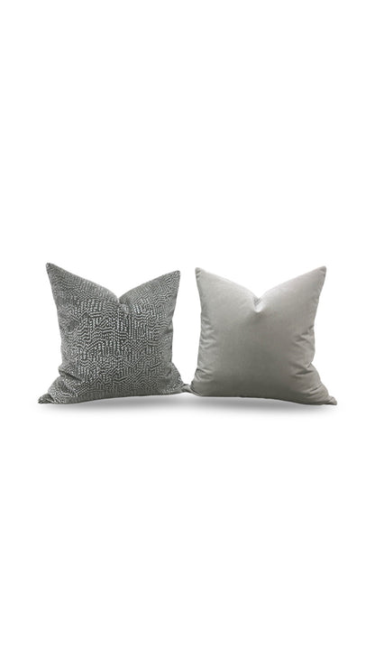 Zimmer & Rohde Decorative Pillow Nico 22x22" Knife Edge Cover