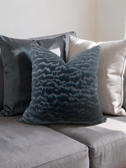 Zimmer & Rohde Decorative Pillow Mountain Lines 22x22" Knife Edge Cover