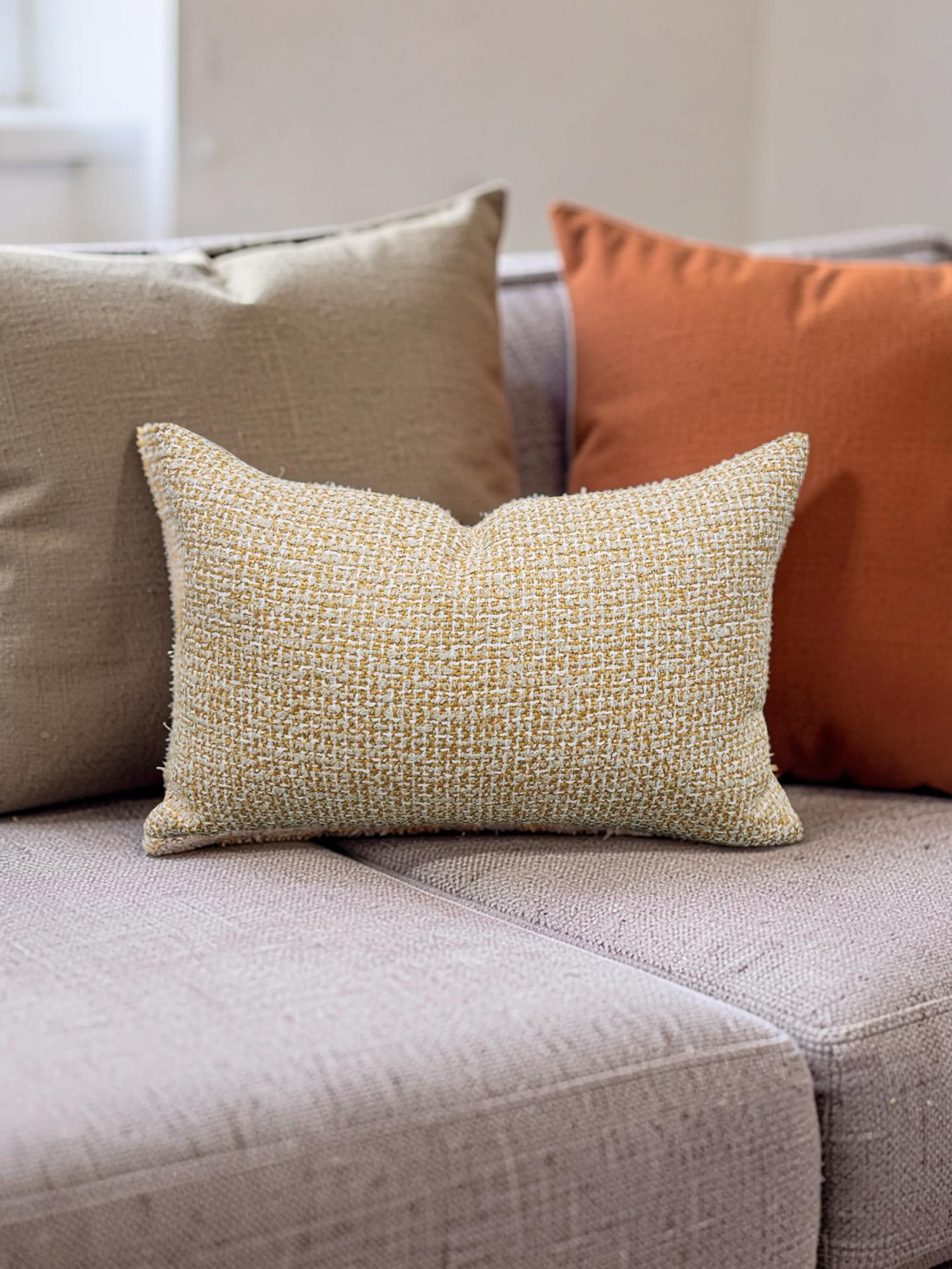 Lumbar Pillow Eivassa Outdoor Sun 12x18" Knife Edge Cover