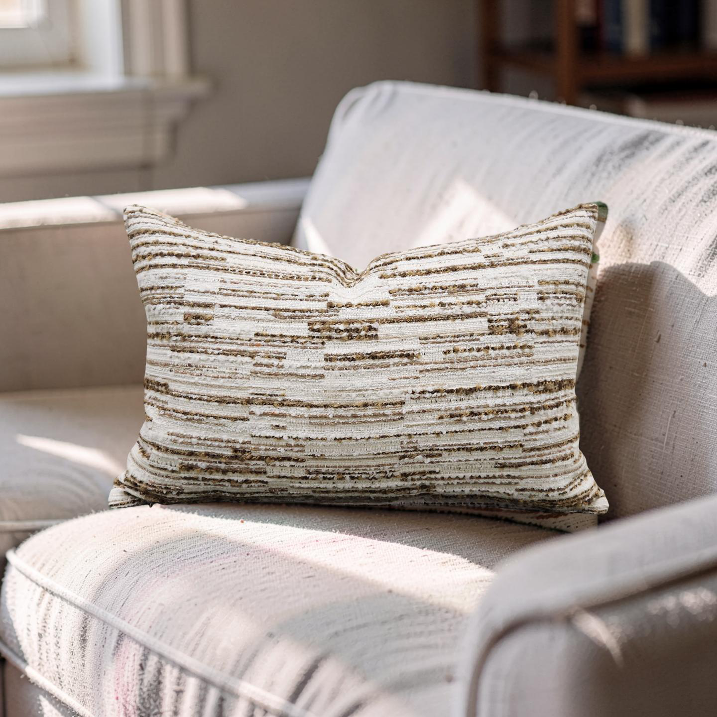 Zinc Lumbar Pillow Jenga Tobacco 12x18" Knife Edge Cover
